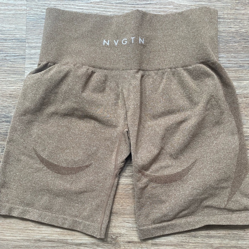 NVGTN contour seamless shorts